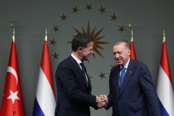 إردوغان بحث مع رئيس الوزراء الهولندي مارك روته علاقات تركيا والاتحاد الأوروبي خلال لقائهما في أنقرة أبريل الماضي (الرئاسة التركية)  